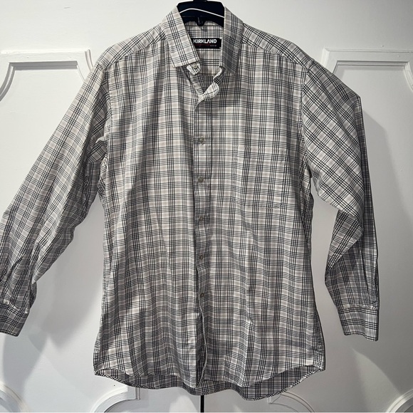 Set of 2 : Kirkland Premium Button-down Shirts size: L - Picture 2 of 9